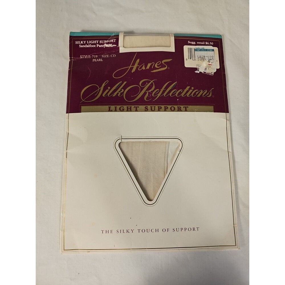 Vintage Hanes Silk Reflections Light Support Pearl Size CD